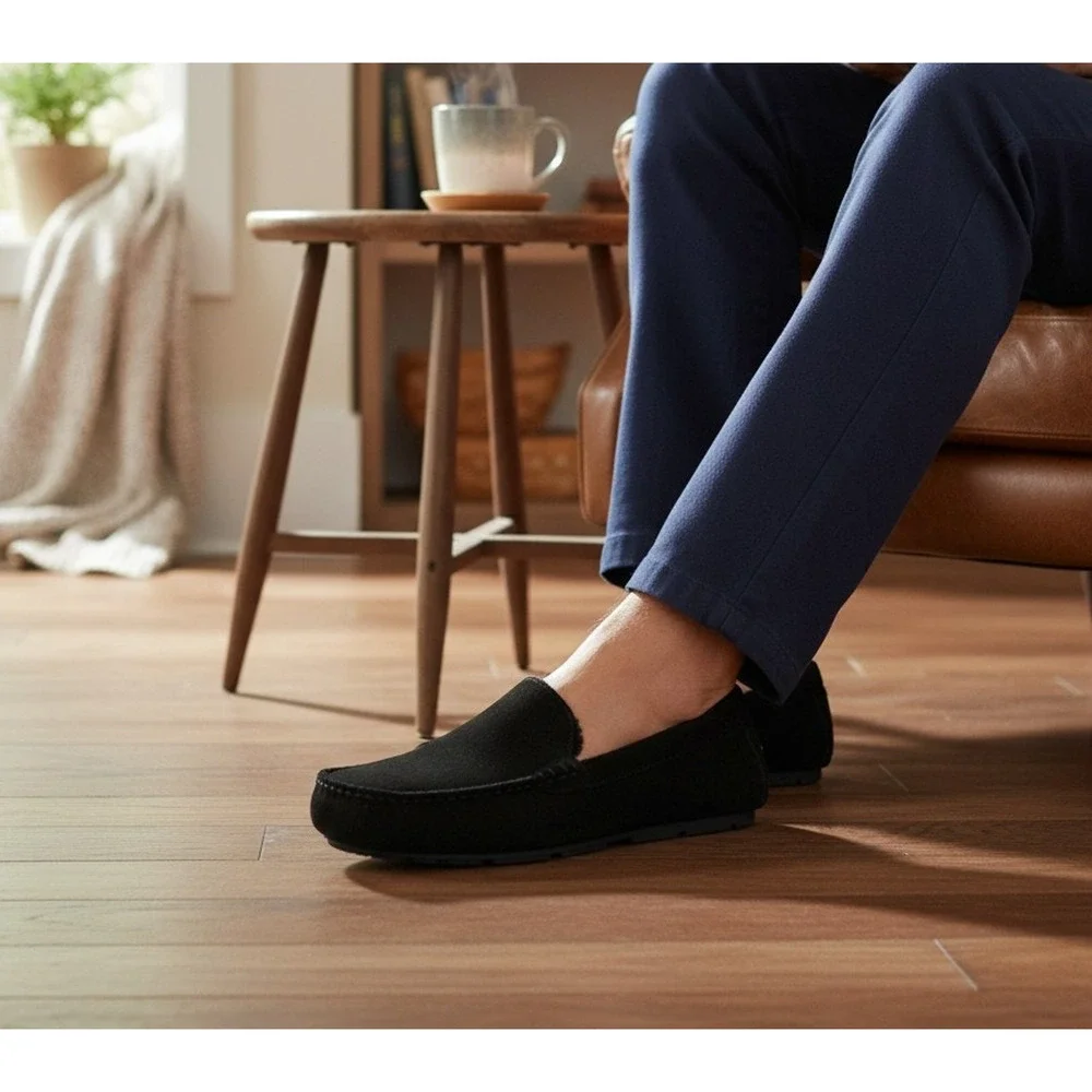 Koolaburra by UGG Tipton Mens Black Slippers 9M NEW